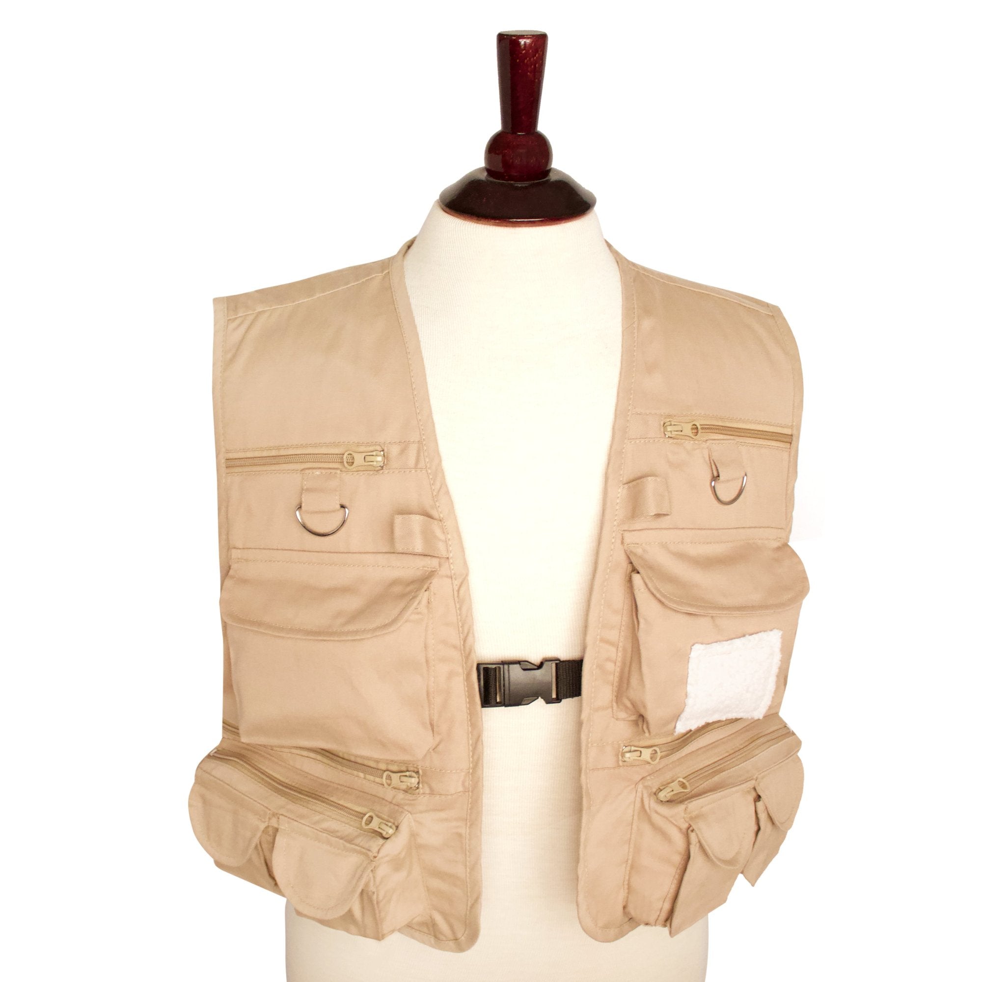 Utility vest with clip front