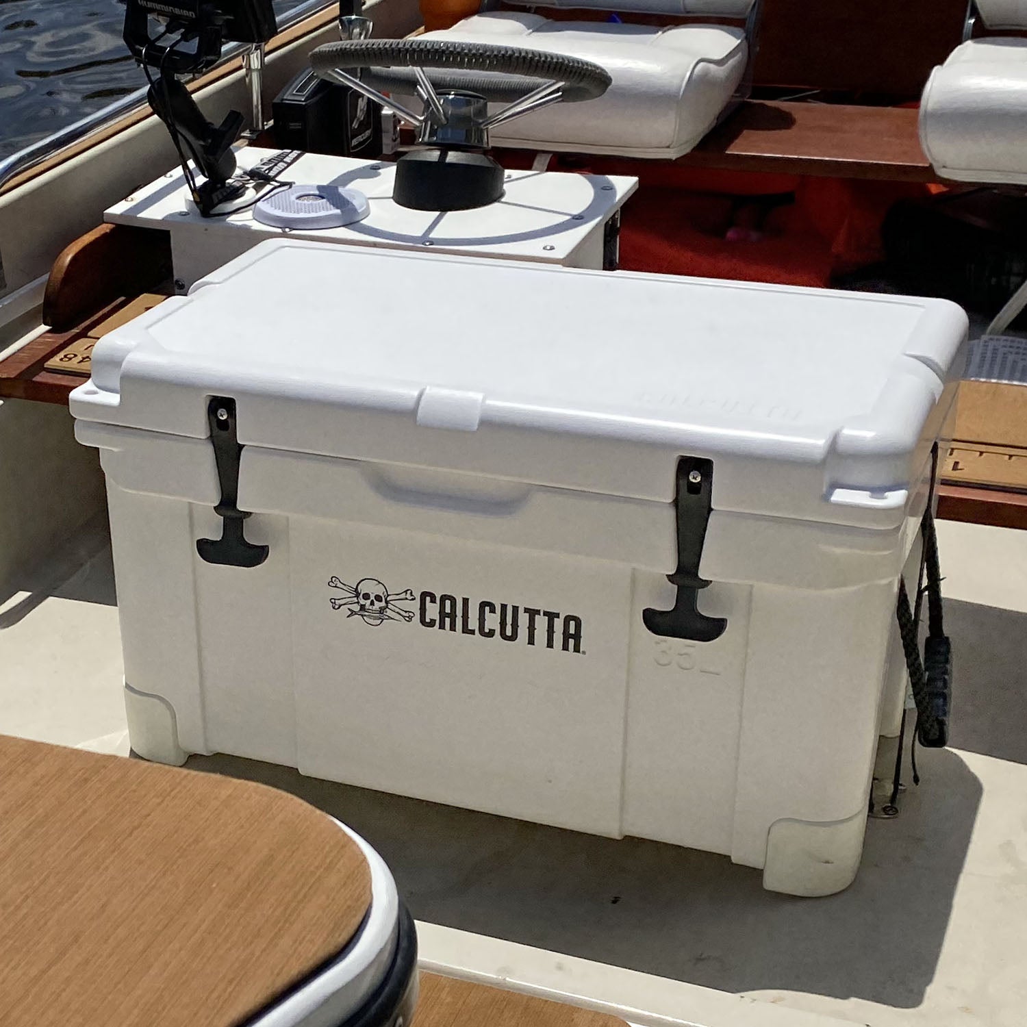 Calcutta 35L on boat