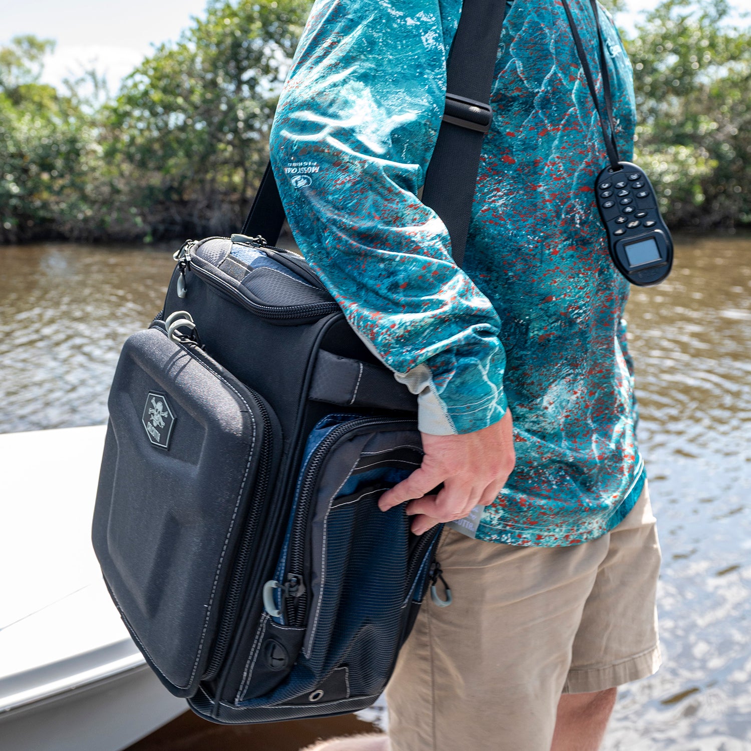 Explorer Shoulder 5-Tray Tackle Bag