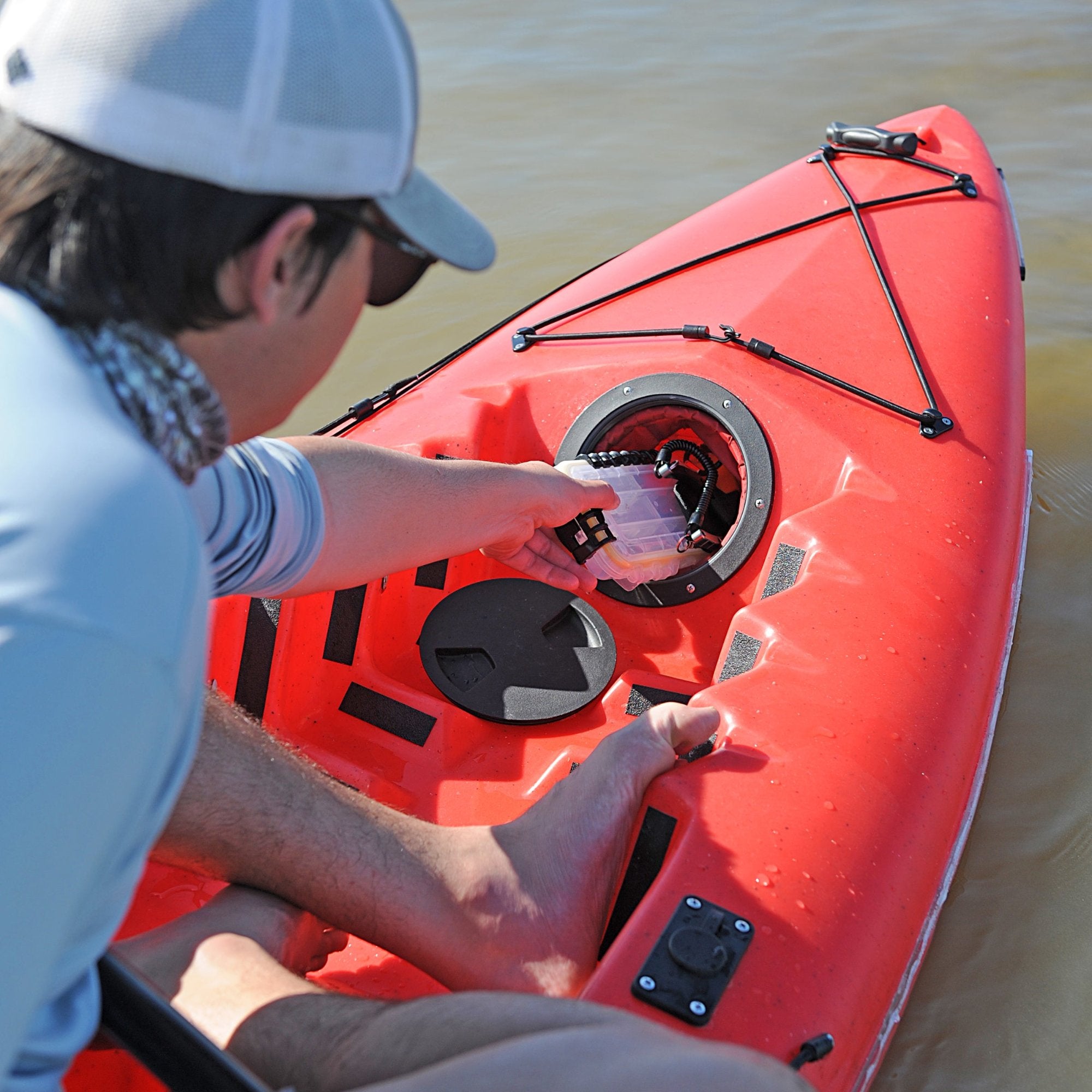 Propel Paddle dry box in use